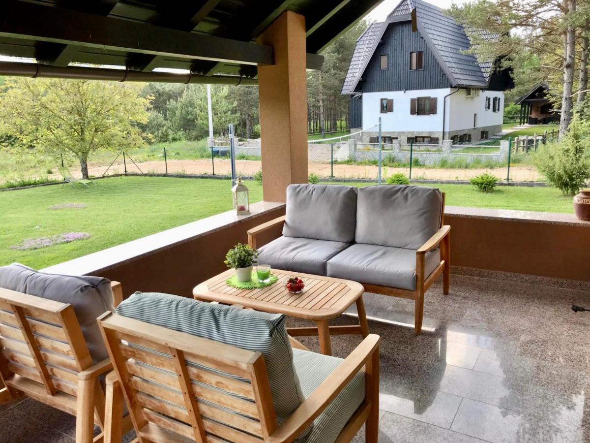 Holiday House Kora Korenica Εξωτερικό φωτογραφία