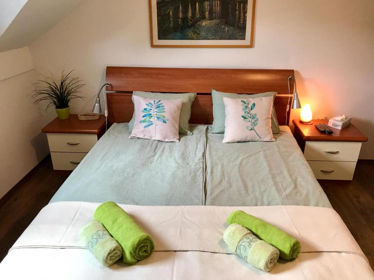 Holiday House Kora Korenica Εξωτερικό φωτογραφία