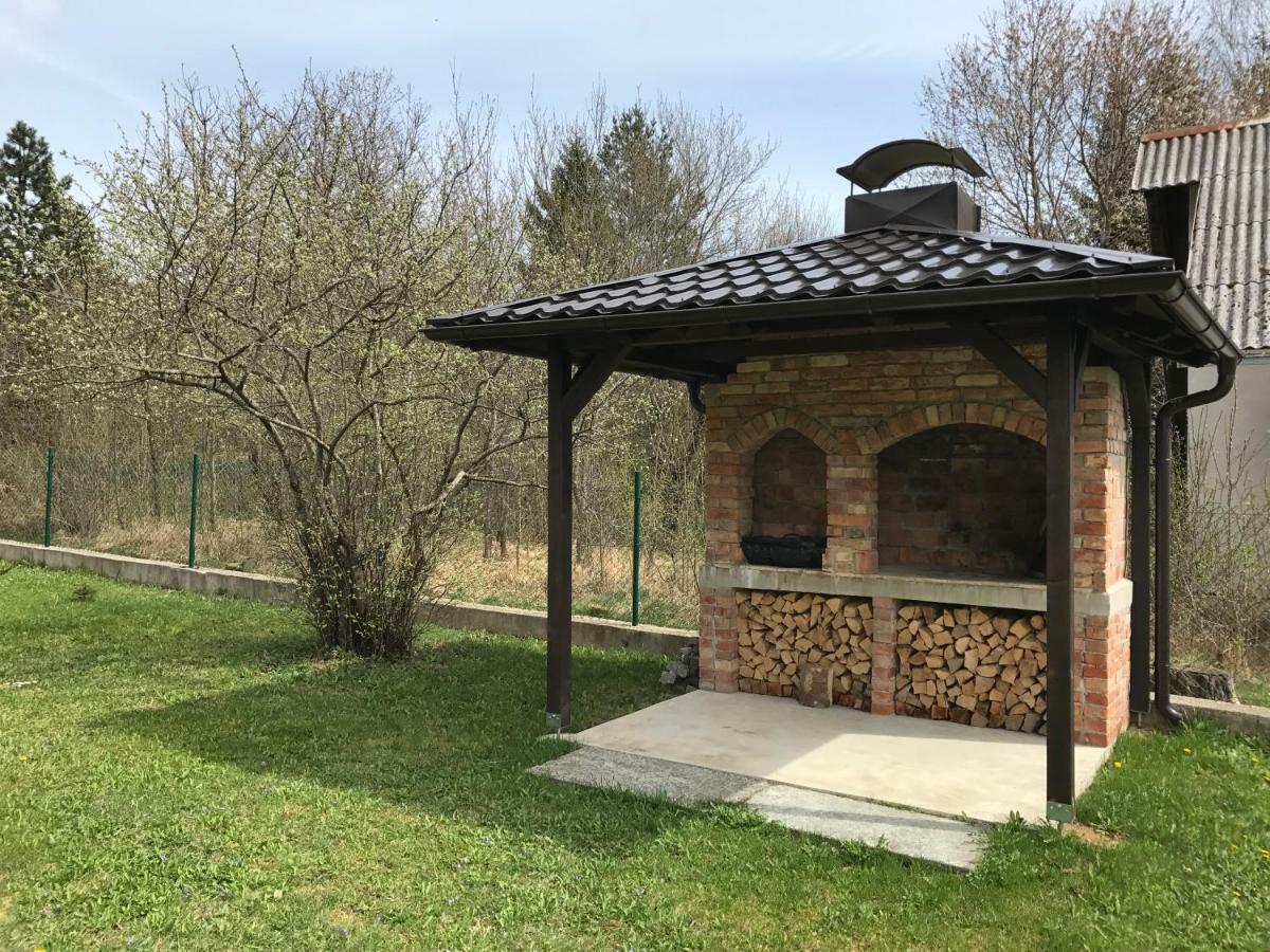 Holiday House Kora Korenica Εξωτερικό φωτογραφία