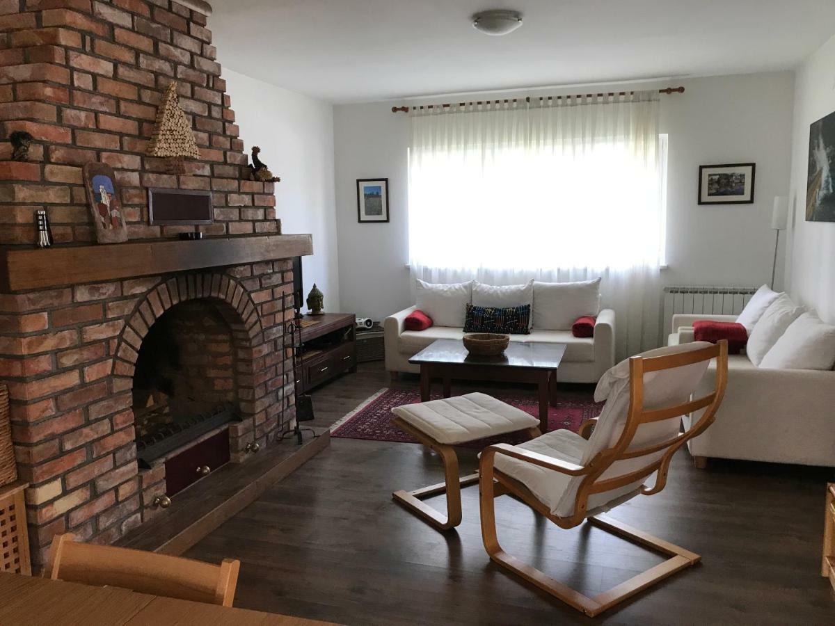 Holiday House Kora Korenica Εξωτερικό φωτογραφία