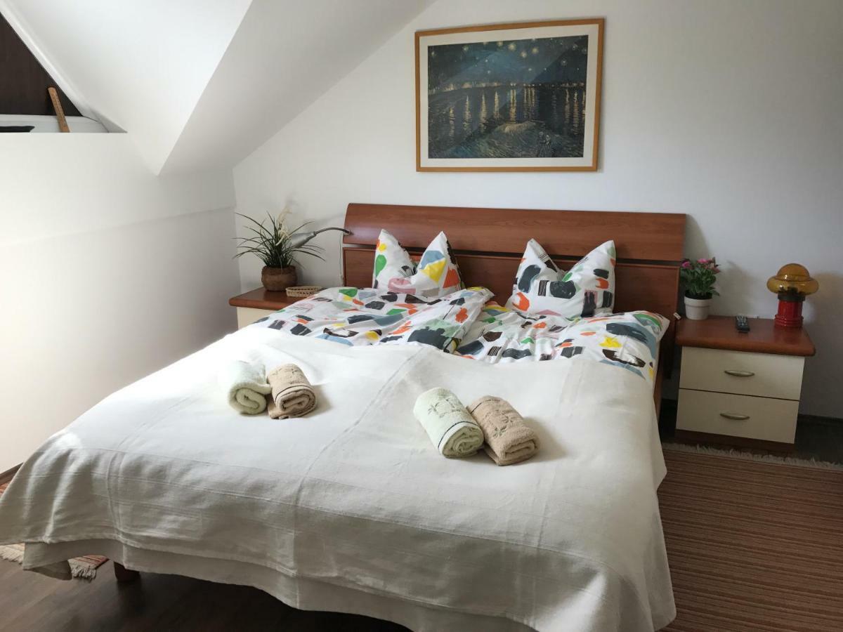 Holiday House Kora Korenica Εξωτερικό φωτογραφία